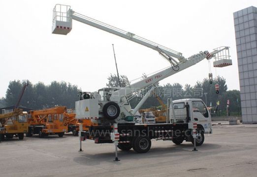 點擊查看詳細信息<br>標題：高空作業(yè)車 閱讀次數：4146