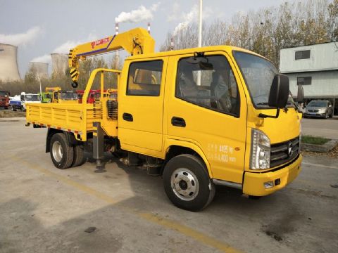 點(diǎn)擊查看詳細(xì)信息<br>標(biāo)題：凱馬雙排隨車吊 閱讀次數(shù)：2527